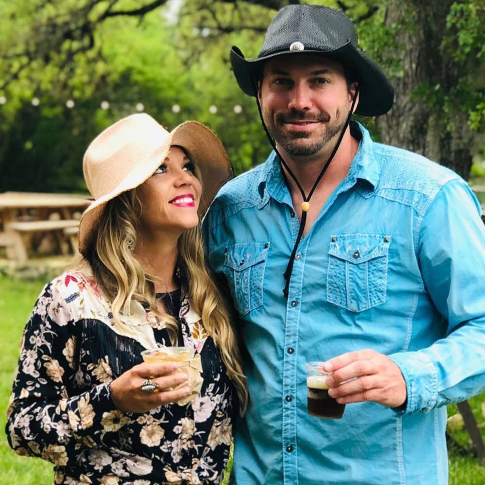 Meet your Posher, Carrie